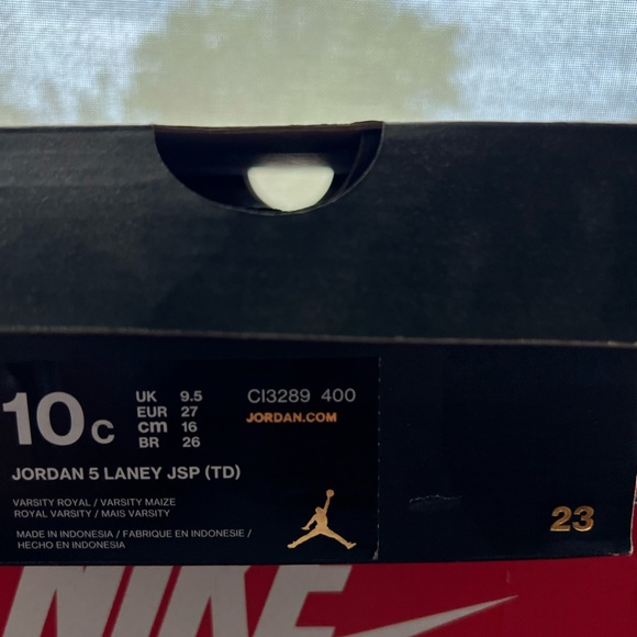 Toddler Jordan 5 Laney in excellent condition. - Picture 1 of 6